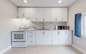 Three Bedroom In Hamilton